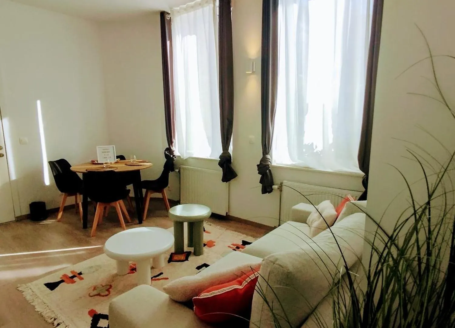 Casa Lume - Queen Bed & Bohemian Spirit Liege