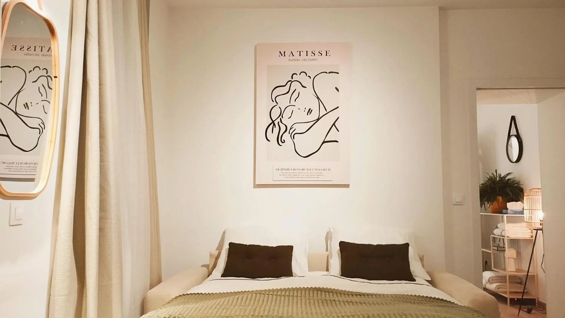 Casa Lume - Queen Bed & Bohemian Spirit Liege Apartment