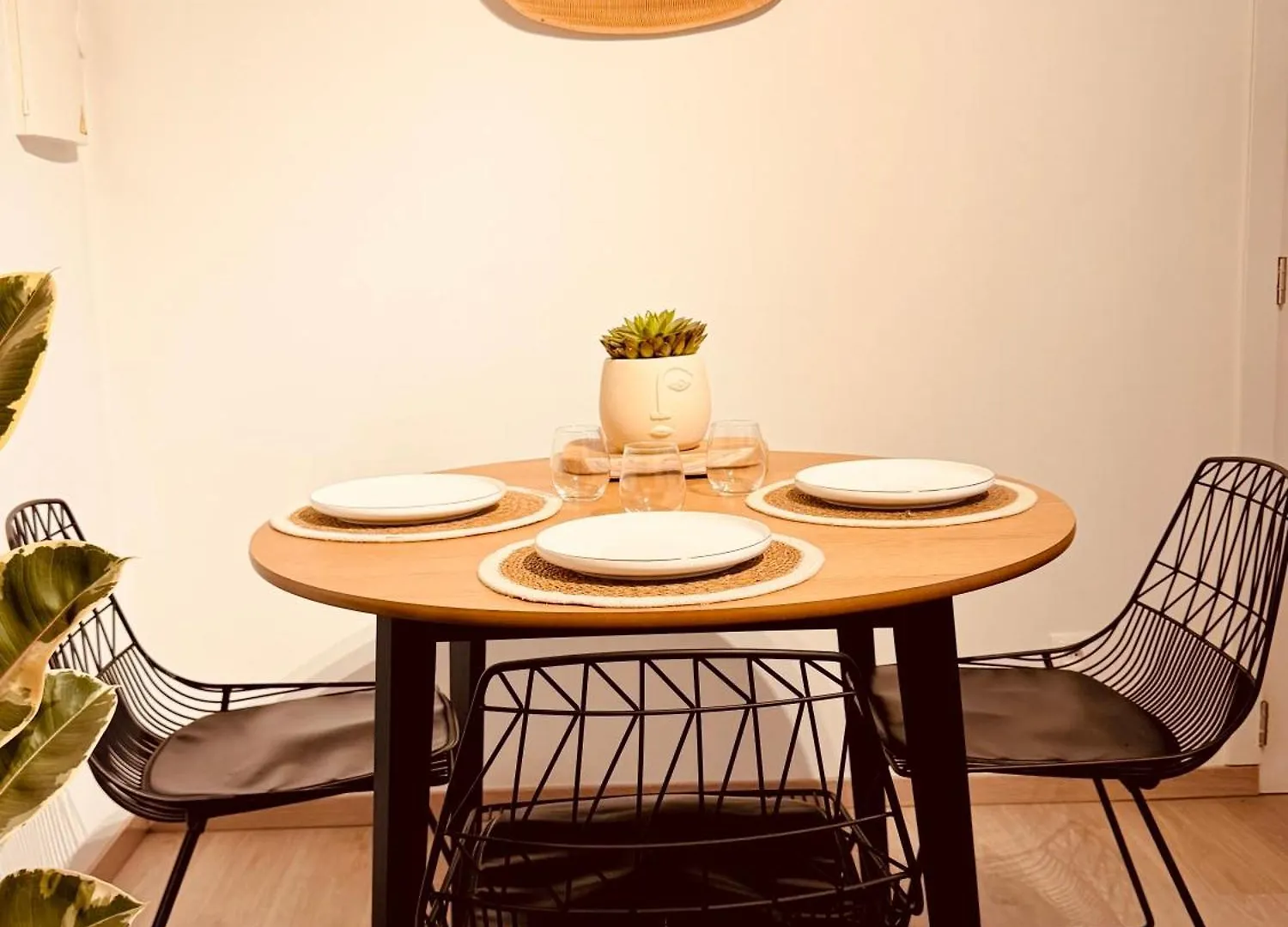 Apartment Casa Lume - Queen Bed & Bohemian Spirit Liege